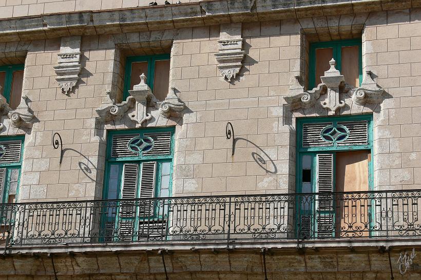 P1110160.JPG - Les belles maisons de Cuba datent du XVII-XVIIIe siècle, période de la colonisation espagnole.