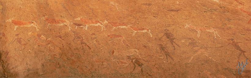pano_P1140057-58.JPG - Peintures rupestres de tribus bushmen (Dame Blanche) dans le Brandberg