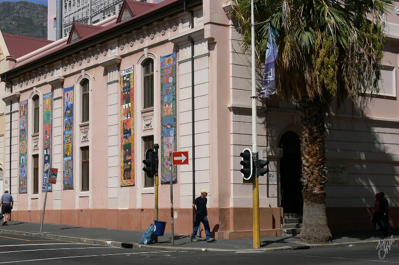 P1040822.JPG - Le Musée du District Six dans Caledon Square à Cape Town est un musée sur l'apartheid.
