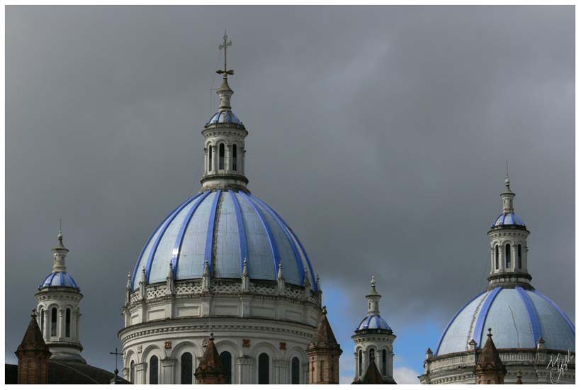 foto100.jpg - Les toits bleus de la cathédrale de Cuenca