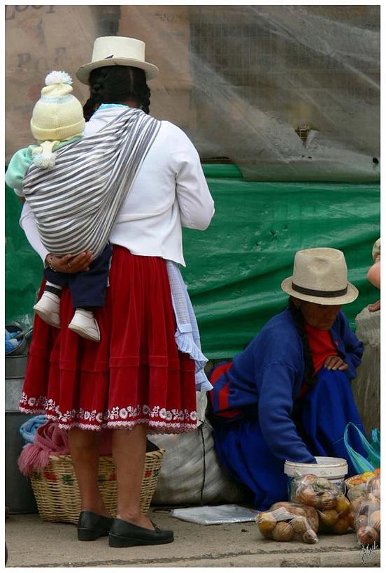 foto105.jpg - Le marché du dimanche - Gualaceo, Equateur