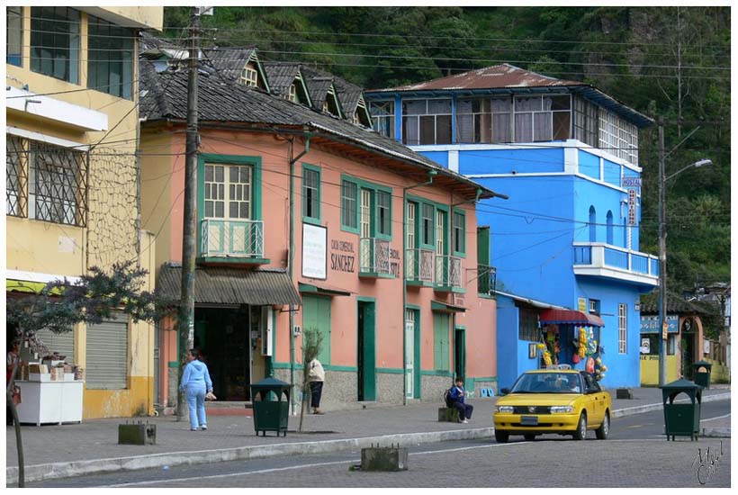 foto69.jpg - Maisons colorées de Baños
