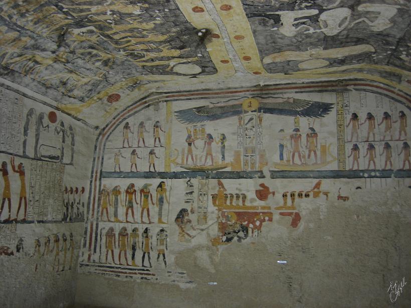 IMG_4578.JPG - L'intérieur du tombeau de Ramsès III (-1184 à -1153). Ramsès est le nom d'origine grec de onze pharaons.