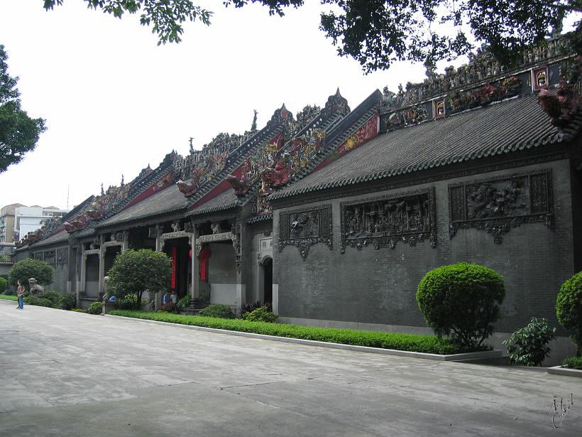 0506gz_IMG_1782.jpg - Le temple des ancêtres de la famille Chen à Guangzhou (Canton) construit en 1894.