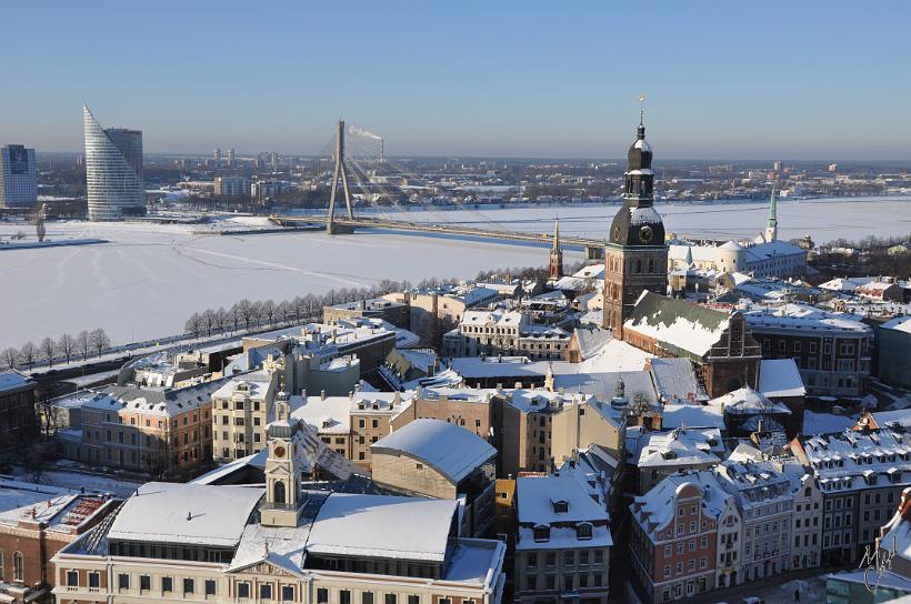 DSC_0936.JPG - La vieille ville de Riga sous la neige.