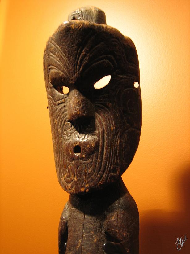 venant_de_Tongariro_Wellington_IMG_1649.JPG - Masque Maori datant du 19ème siècle